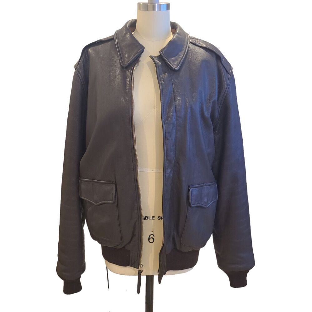 Leather A-2 Bomber Aviator Insulated Mil‎ Jacket US Authentic Mfg 42 T Large